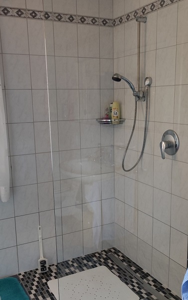 Dusche Dusche